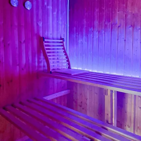 With Sauna Near Winterberg's Slopes Σπίτι διακοπών *